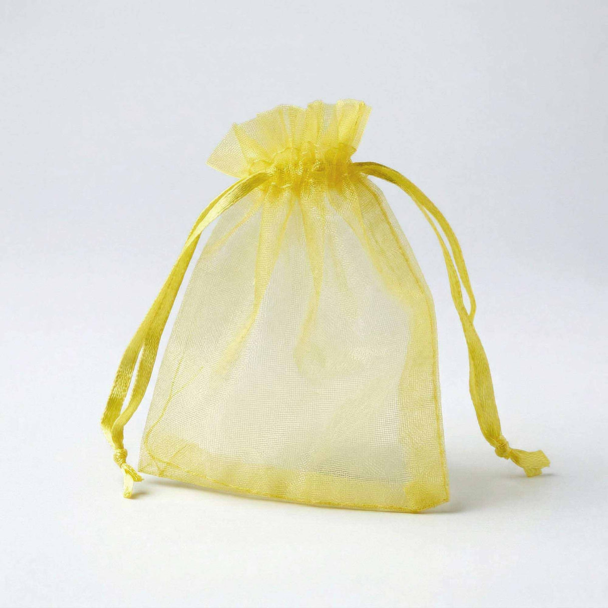 Organza-poser