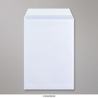 254x178 mm White Envelope