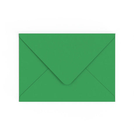 C5 Kelly Green British Made Gummed V-Flap Envelope (162 x 229mm)